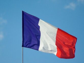 Как устроиться на работу во Франции?